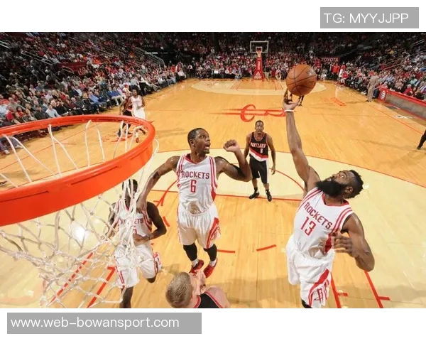 2009年NBA季后赛开拓者与火箭的激烈对决回顾与精彩瞬间分析